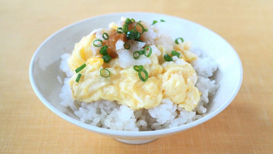 ふわふわ卵ののっけごはん